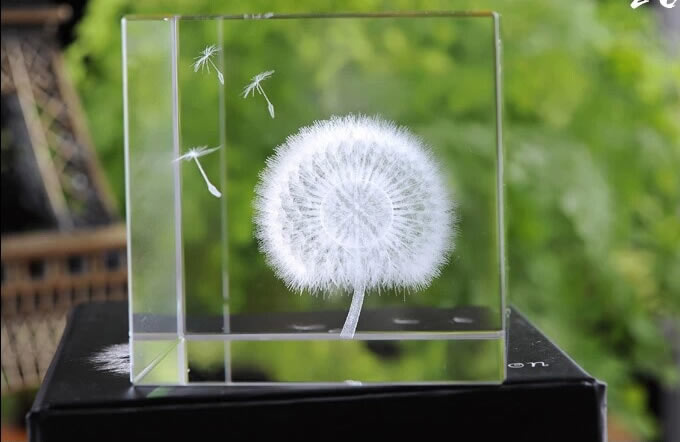 Dandelion Crystal Cube