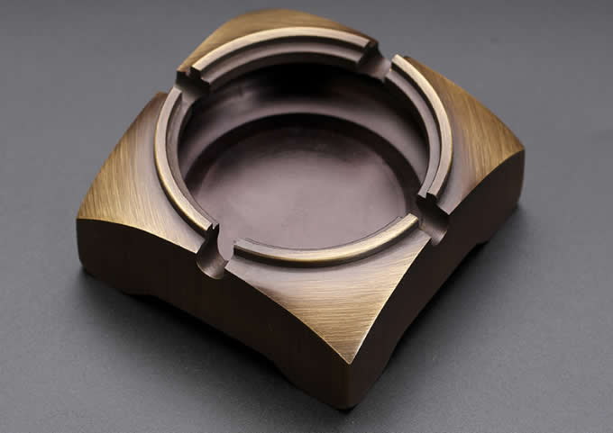 Decorative Solid Brass Retro Ashtray