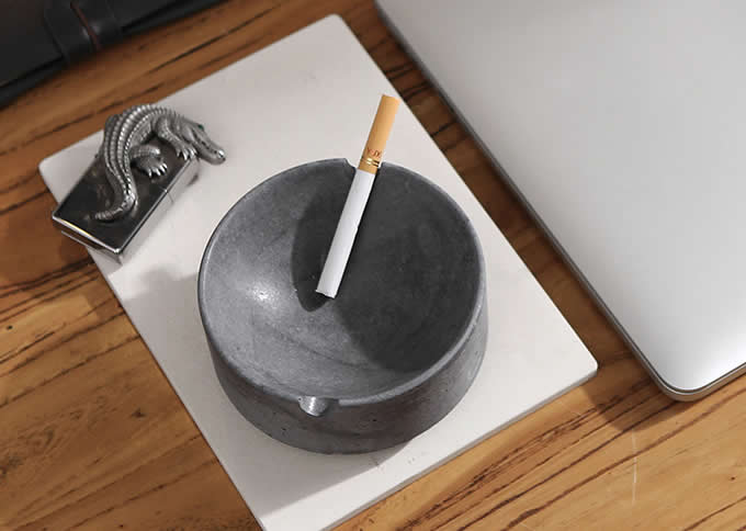  Concrete Ashtray /></p>
    </div>
                            <div class=