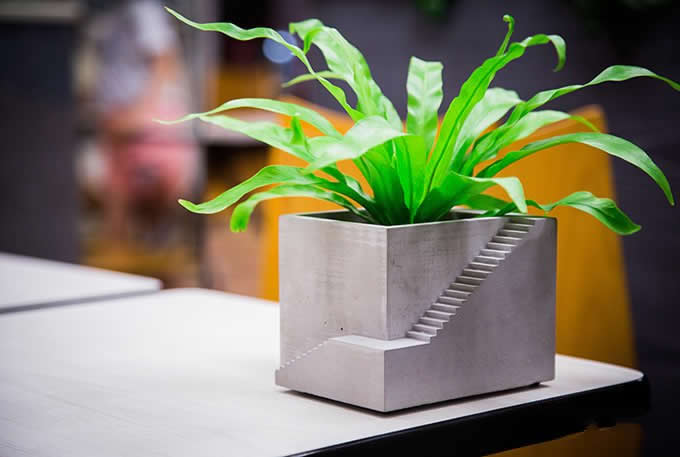   Handmade Concrete Succulent Planter / Plant Pot / Flower Pot / Bonsai Pot