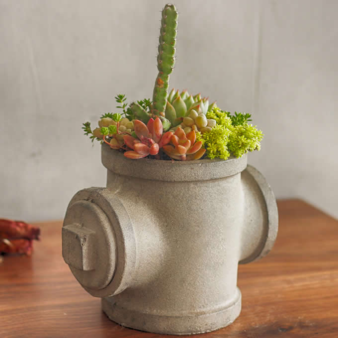  Handmade Concrete  Water Pipe  Succulent / Planter / Plant Pot / Flower Pot