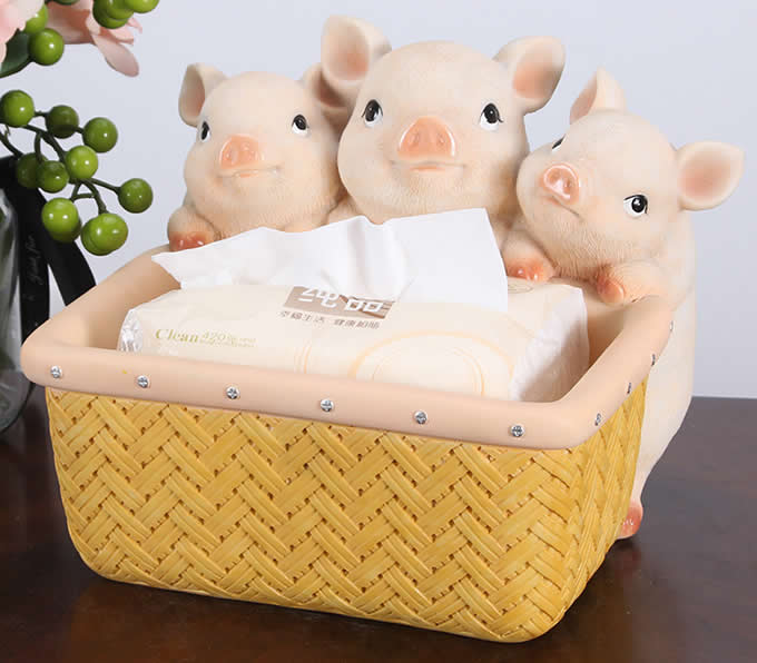 Resin Pig&Rabbit With Basket