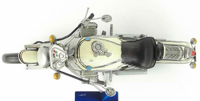   Handmade Antique Model Kit Car-Tomorrow Never Dies German Motorcycle R1200C  