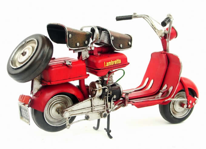 Handmade Antique Model Kit Motorcycle-1954 Lambretta  Motor Scooter