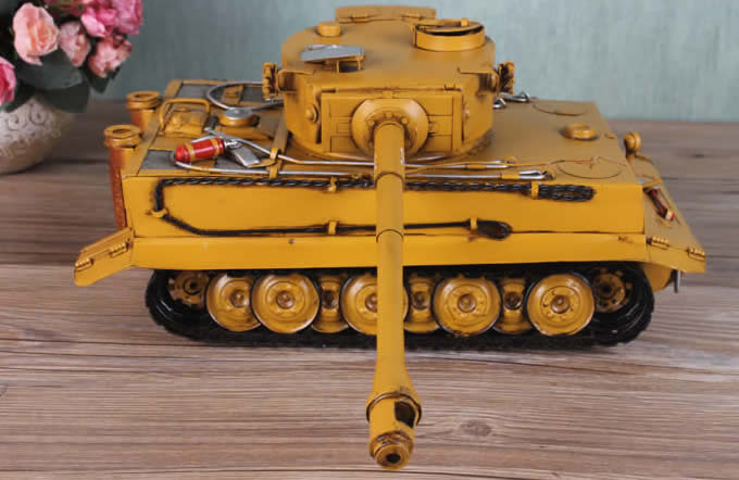 Handmade Antique Model Kit Car-World War Two Germany Tiger Tank